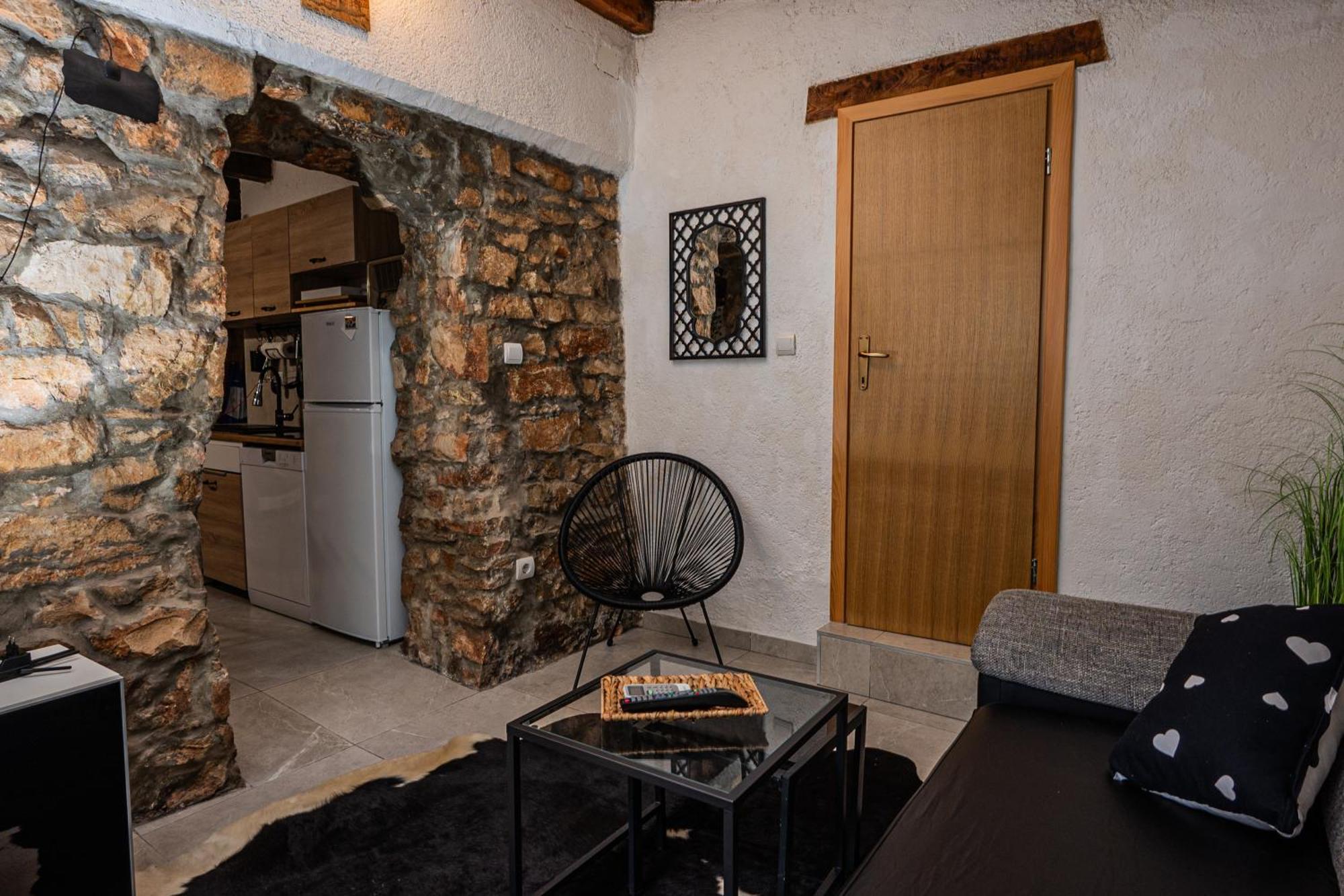 Holiday House Vuki Nedeščina Kültér fotó